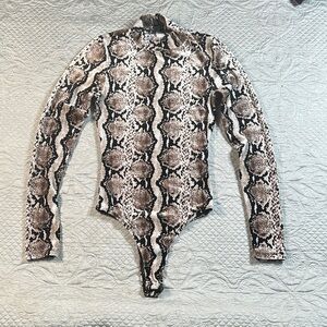 Windsor Black and Brown Bra with Reptile Pattern
Vintage